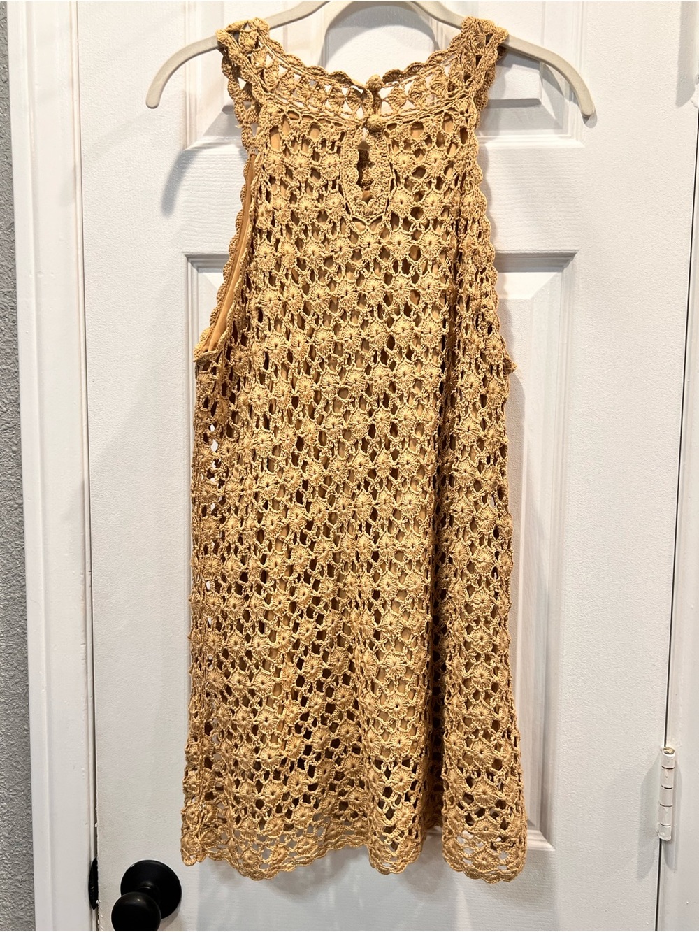 INC Metallic Gold Crochet Tank Top Plus Size 1X - Picture 2 of 5